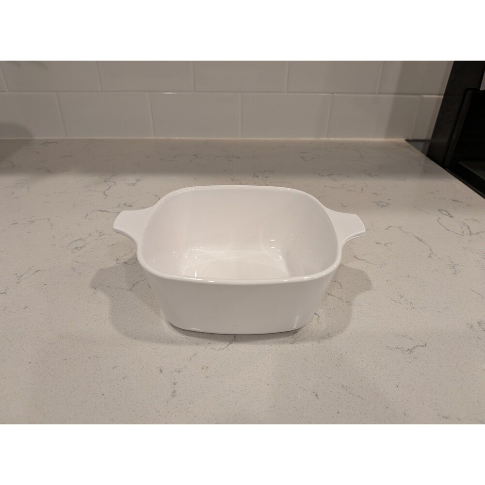 Vintage Corning Ware  P-43-B Plain White 2 3/4 CUP 700 ML Petite Casserole Dish